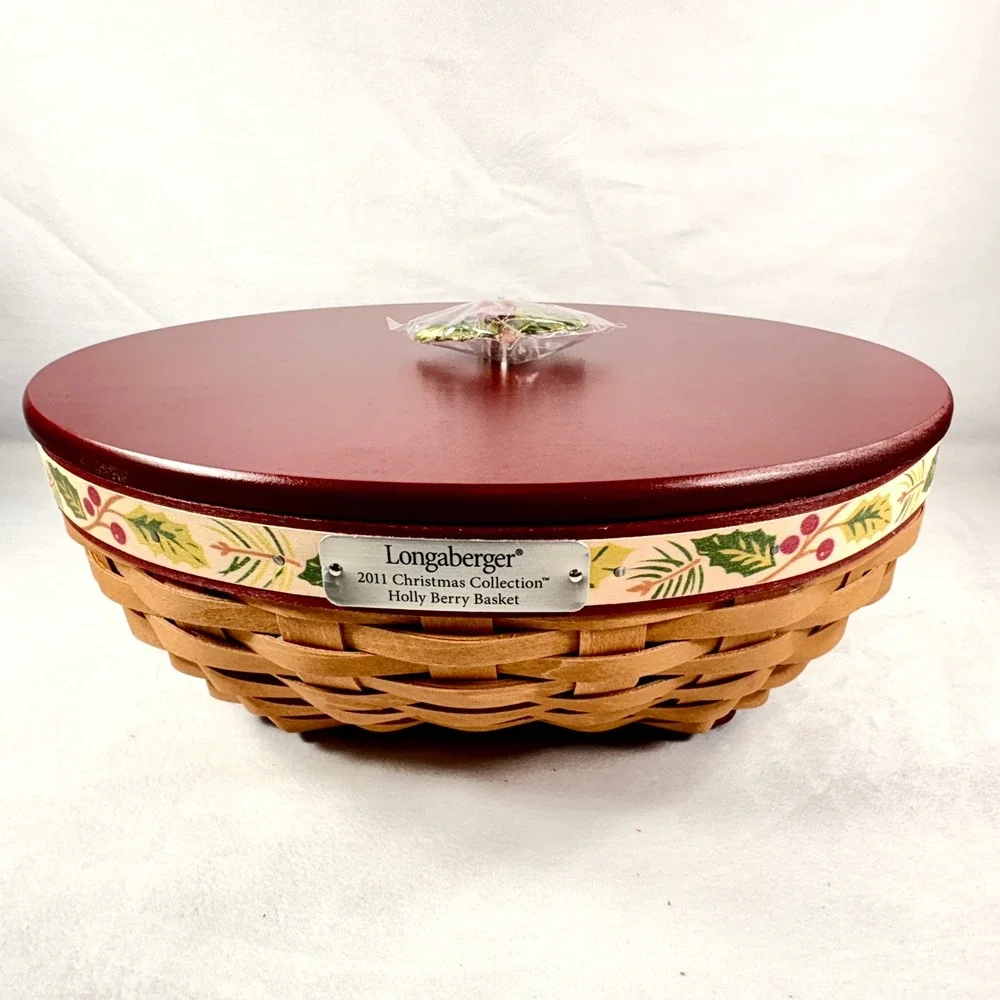 Longaberger Holly Berry 2011 Christmas Collection‎ Basket Lid Protector Red